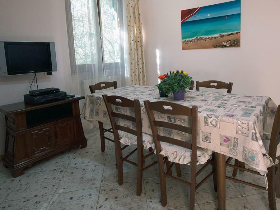 Agriturismo Olivomare Πιομπίνο Εξωτερικό φωτογραφία